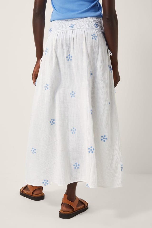 Monsoon Monsoon Women's Daisy Embroidered Floral Midi Skirt White - 2