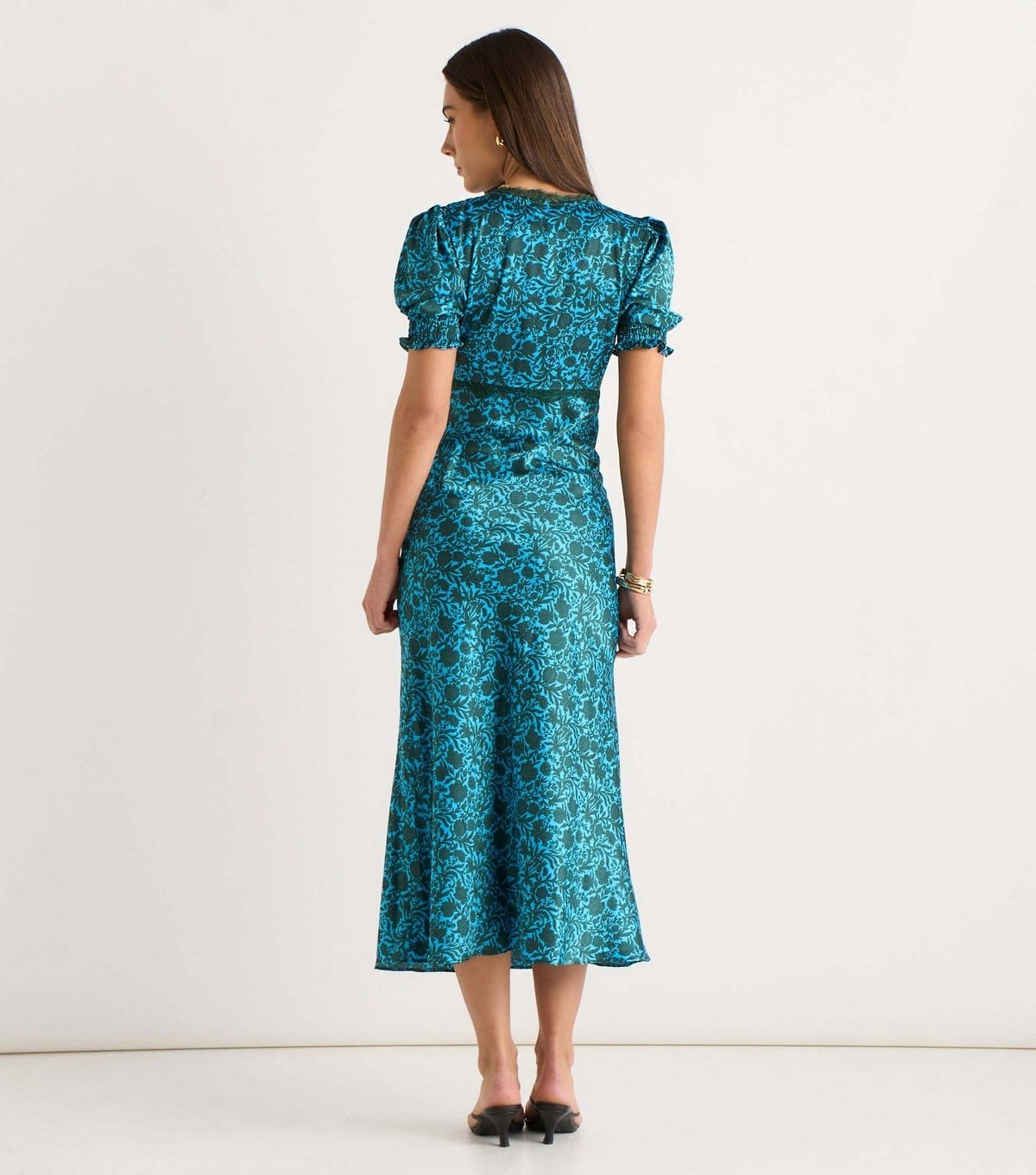 Gini London Women's Green Lace Trim Floral V Neck Midi Dress Gini London New Look - 4