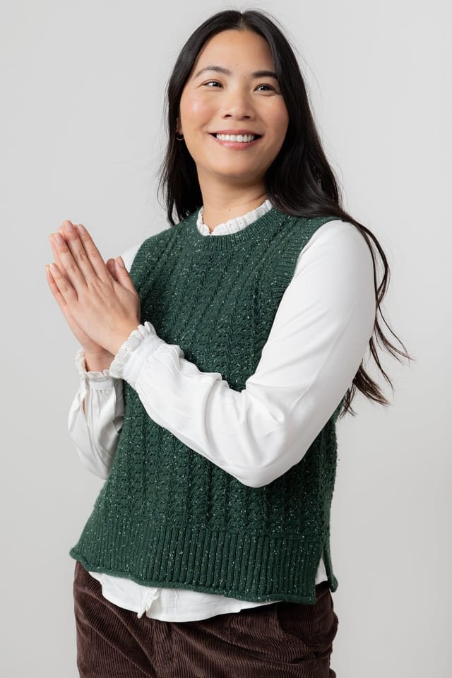 Lily & Me Lily & Me Women's Eva Crew Neck Cotton Rich Knitted Tank Top in Dark Green - 2