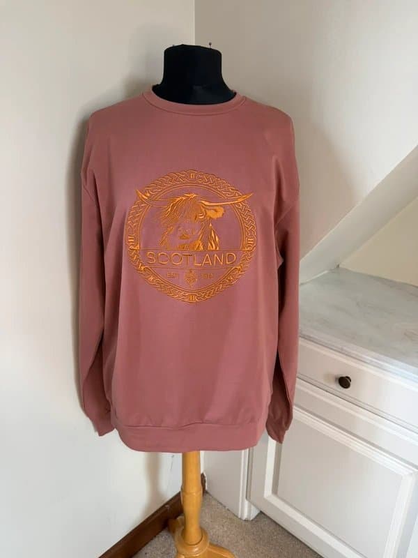 Cotton Wonders Cotton Wonders Pink Highland Cow Scotland Gold Embroidery Sweatshirt Jumper Size XL 16-18