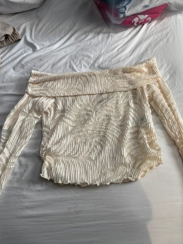 Bershka bershka off the shoulder jumper