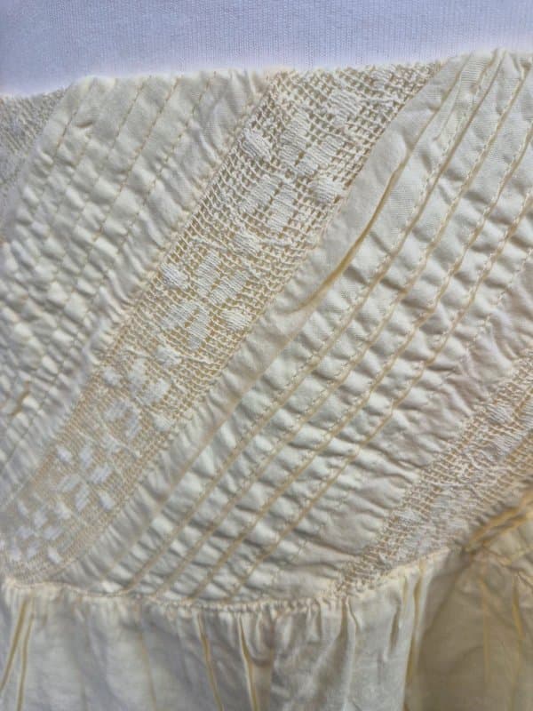 Next (812) next lined holiday skirt size 20 soft yellow