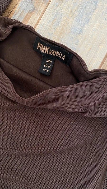 PrettyLittleThing sleeves tulle detailed mini dress mi