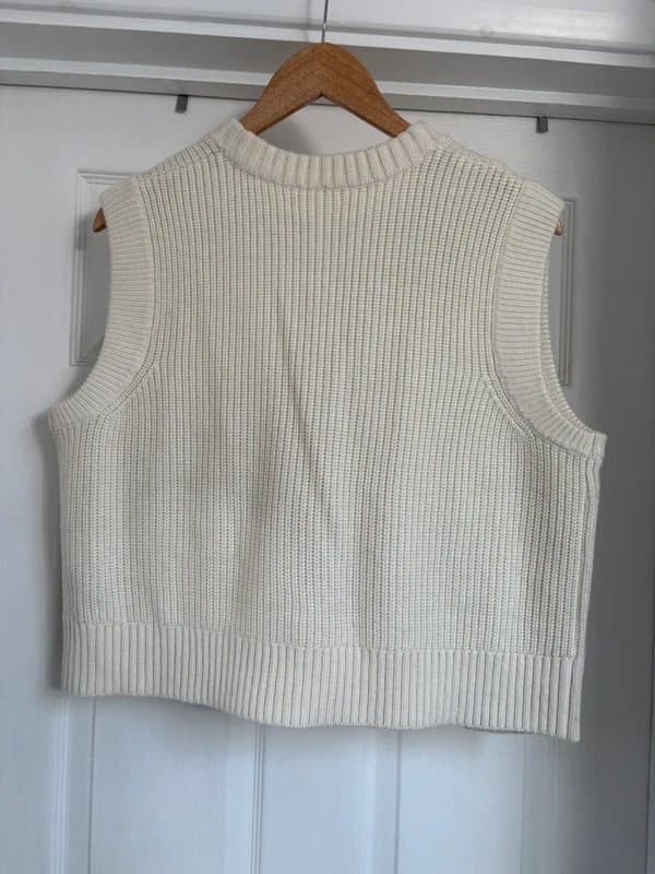 Per Una Lovely Women’s Per Una M&S Cream Ribbed Tie Front Knit Waistcoat Top size M 12-14