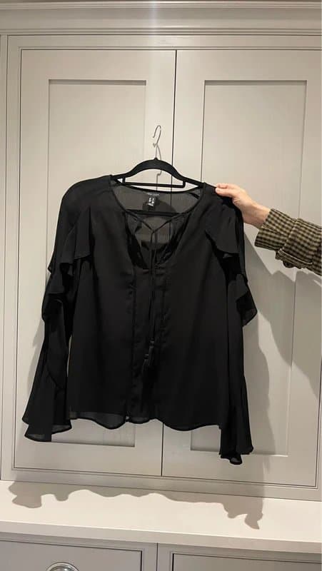 New Look Black New Look blouse, M / 10