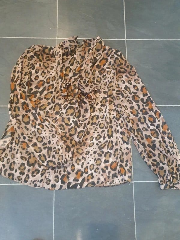 New Look Leopard Print Chiffon Top