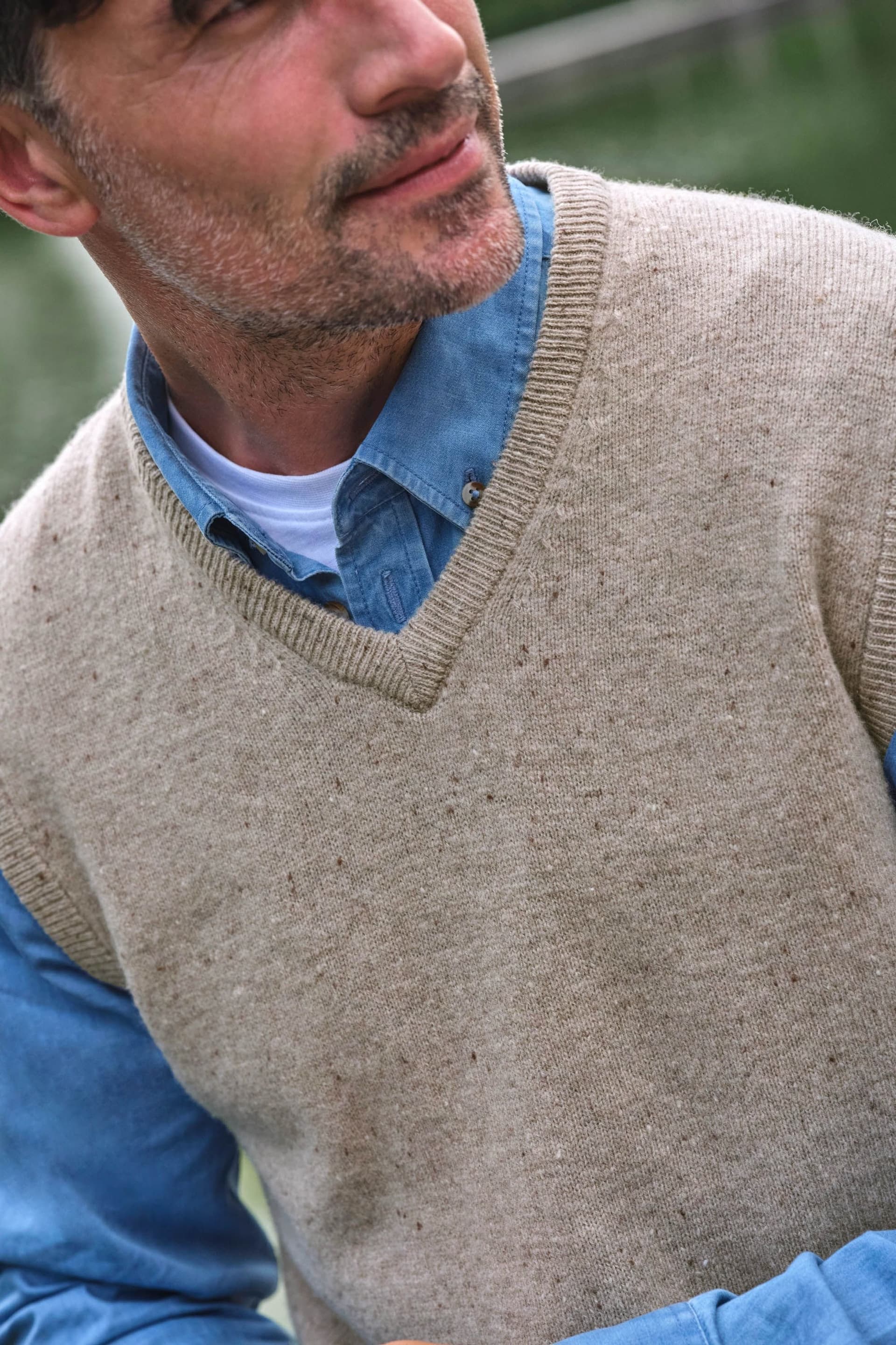 WoolOvers WoolOvers Men's 100% Wool Slipover in Camel