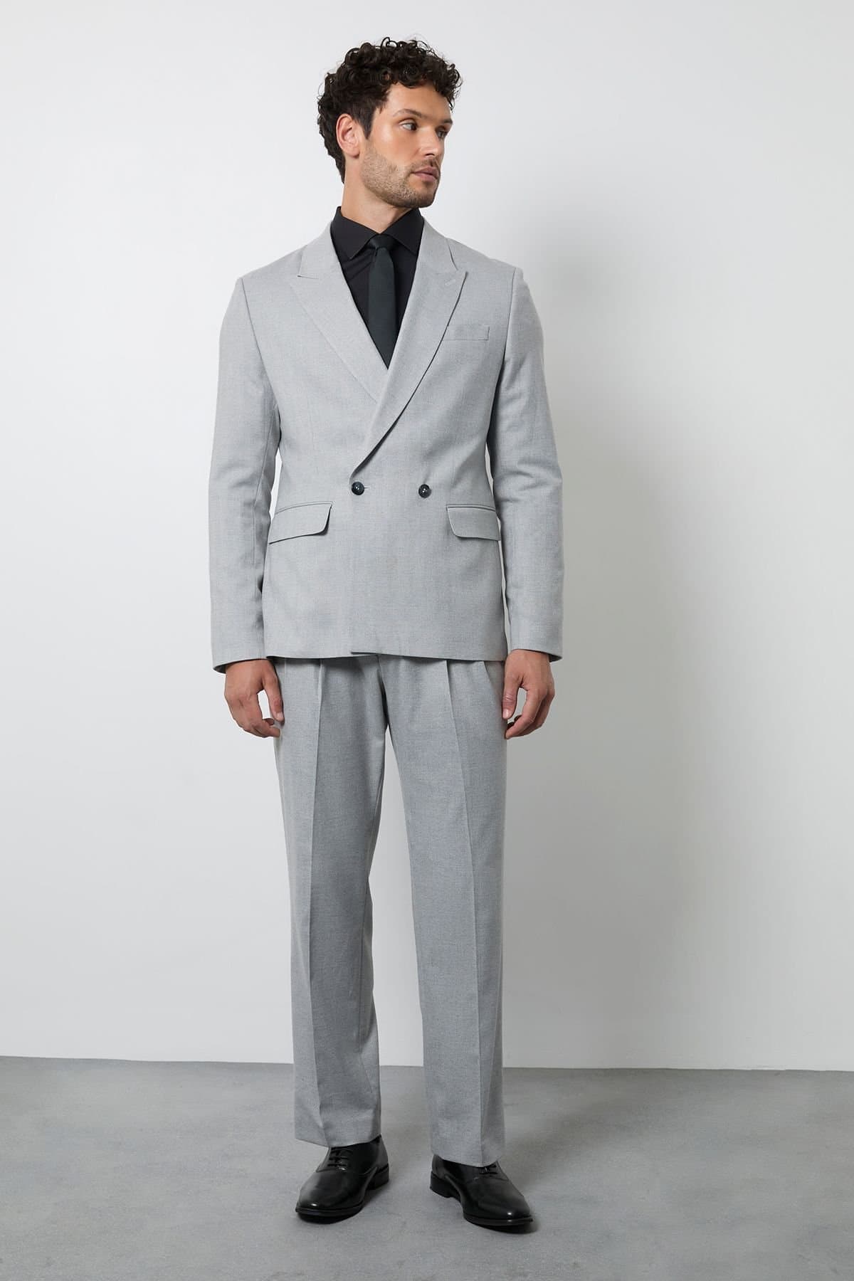 Burton Burton Men's Grey Herringbone Pleated Relaxed Fit Suit Trouser