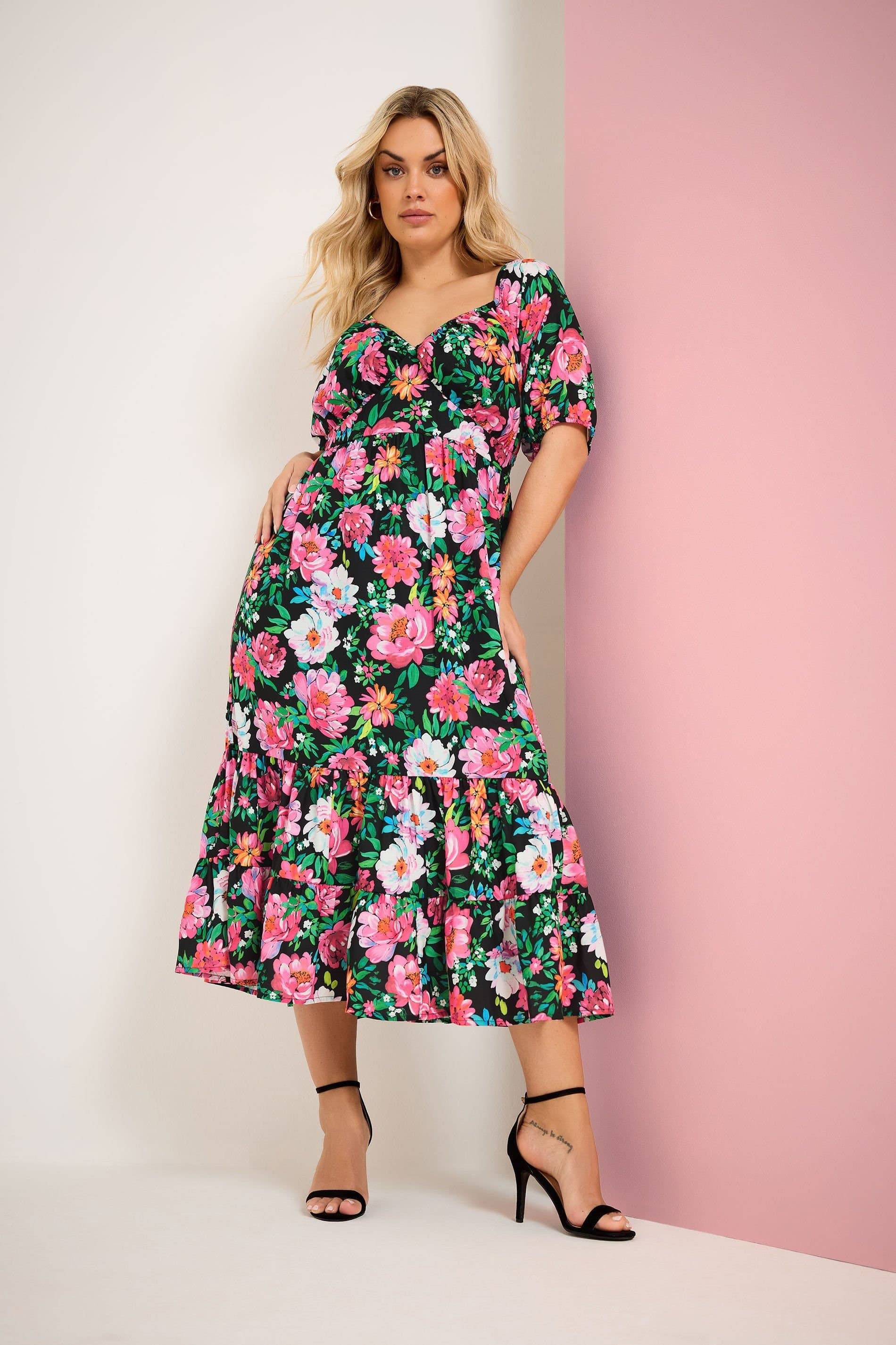 Yours Yours Women's Floral Milkmaid Midi Dress in Black