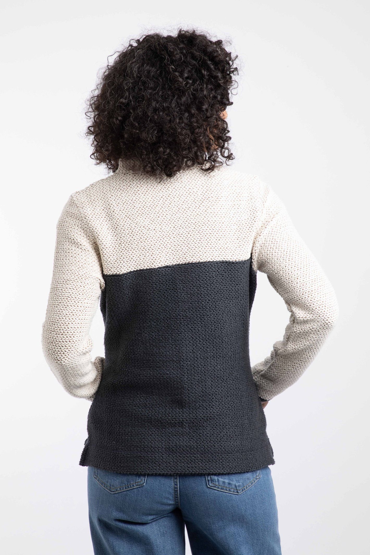 Weird Fish Weird Fish Women's Isla 1/4 Zip Colour Block Macaroni Sweatshirt in Navy - 3