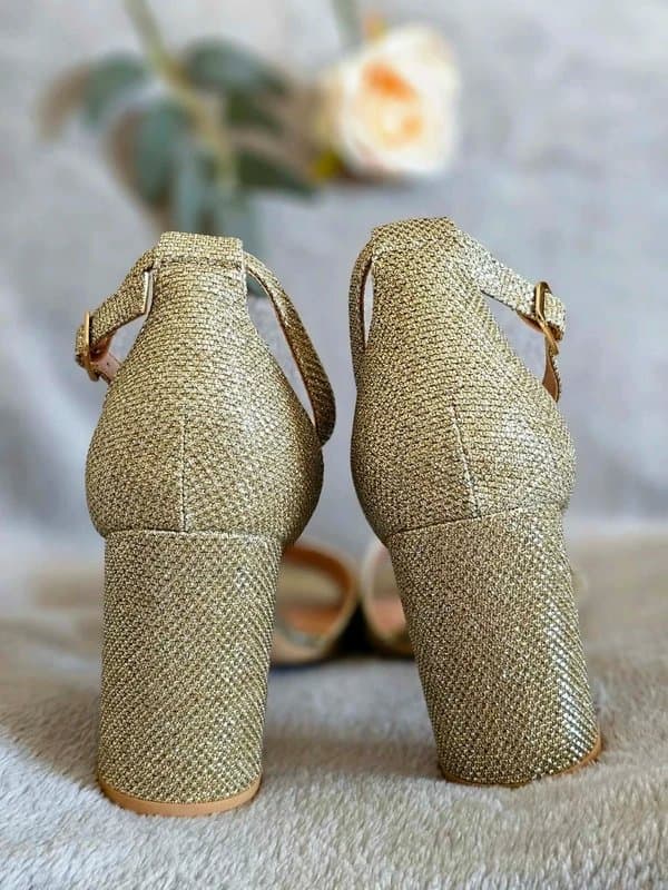 New Look New Look Gold Glitter Block Heel Sandals UK 6 EU 39💛💥