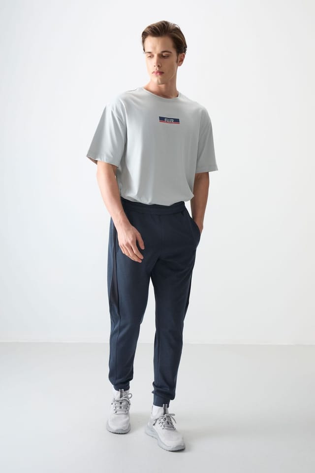Tommy Life Tommy Life Men's Regular-fit Fleece Sweatpants in Navy - 2