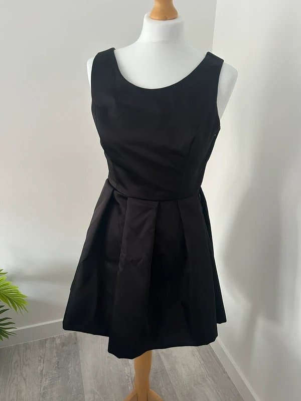 Topshop Topshop Woman’s Black Satin Mini Bow Back Dress size 10 Very Good Condition