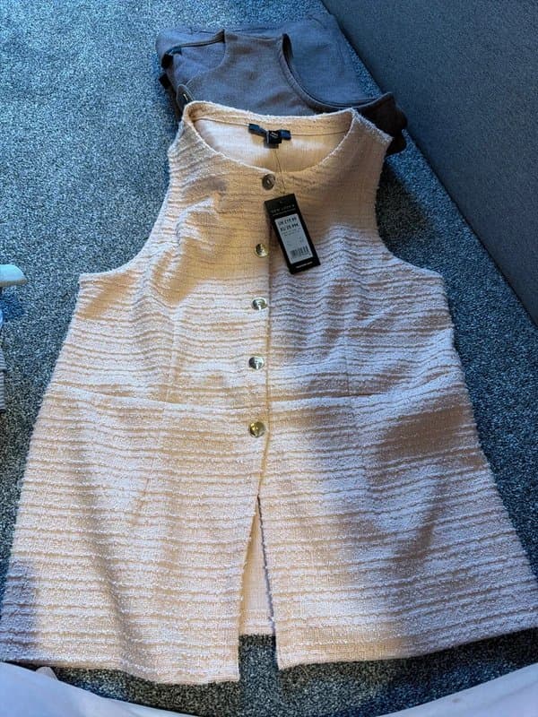 New Look New look size 14 formal top