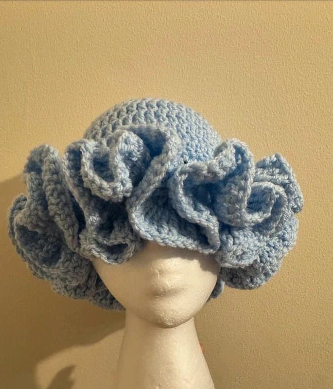 Blue Blue ruffle hat