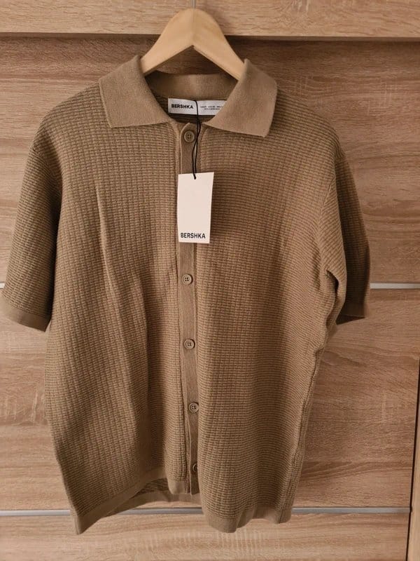 Bershka Bershka knitted shirt in brown xs size - 1