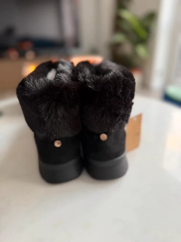 Office Earthaddict Earrhaddict Office Black Faux Fur Winter Boots – Brand New - 1