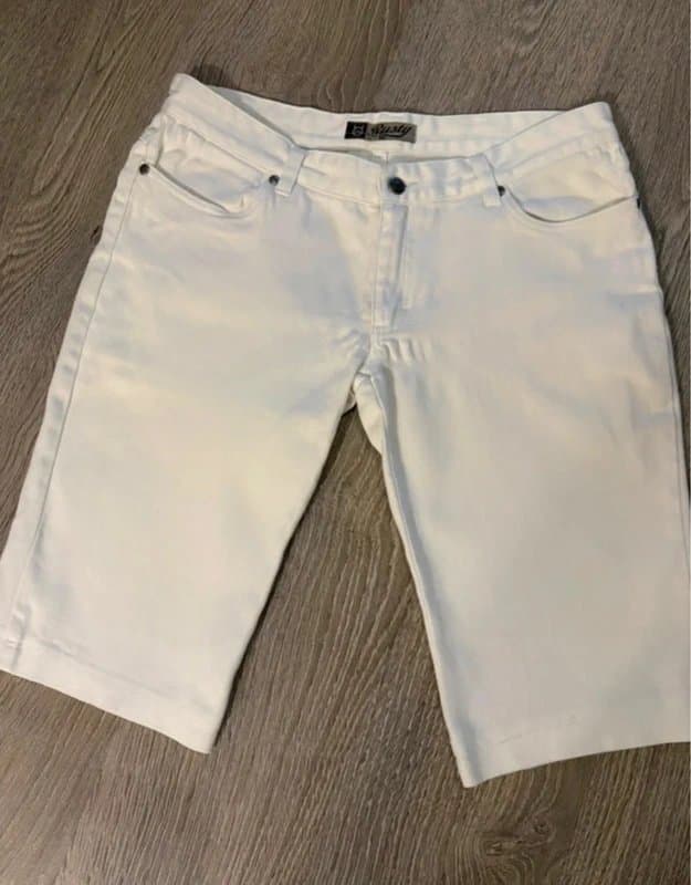Rusty Rusty Y2K White Capri Denim Shorts / Pedal Pushers – Size 10 jorts
