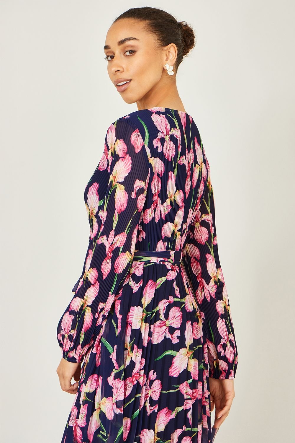 Yumi Yumi Women's Navy Orchid Floral Pleated Wrap Maxi Dress - 3