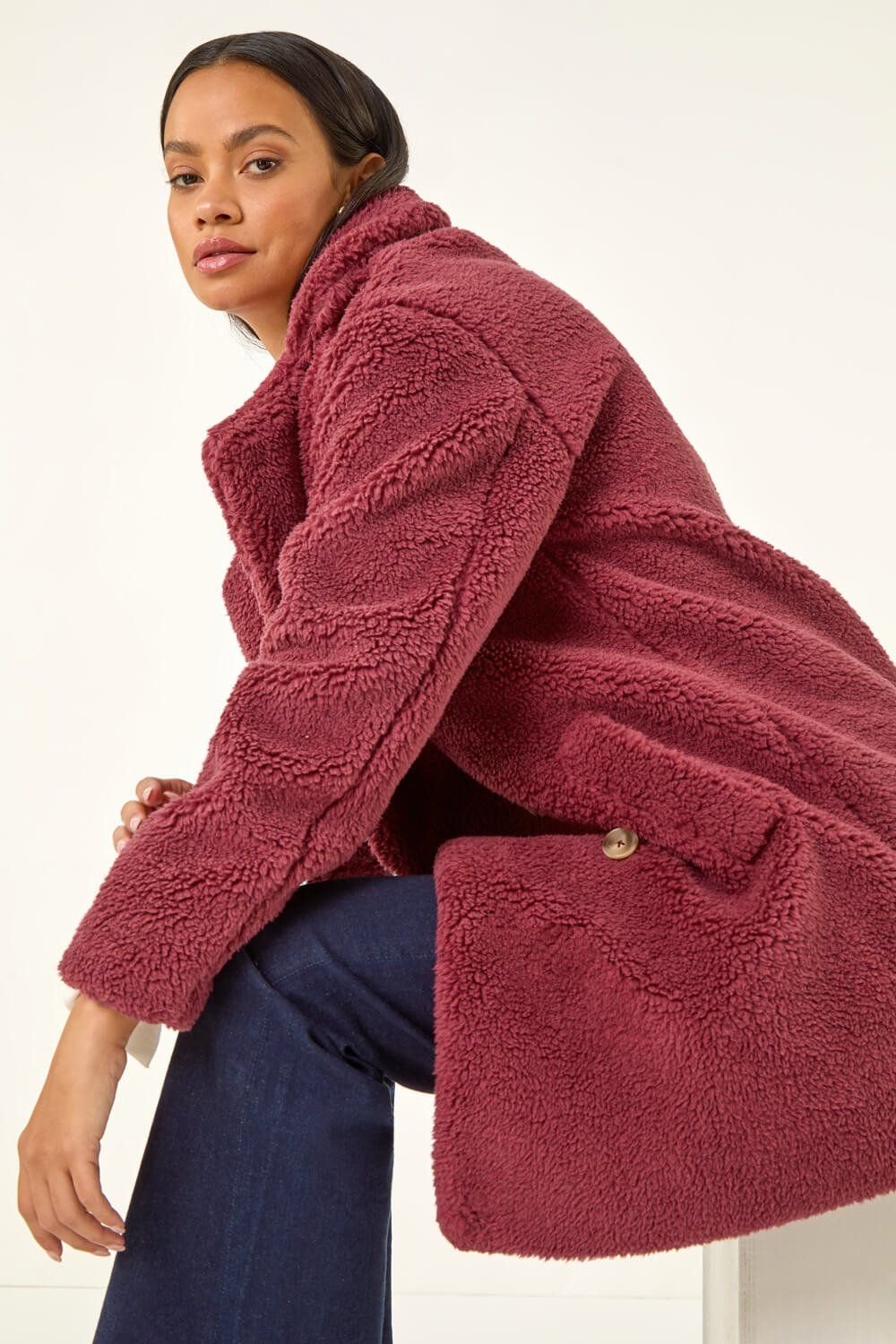 Dusk Dusk Women's Oversized Boucle Coat in Burgundy - 2