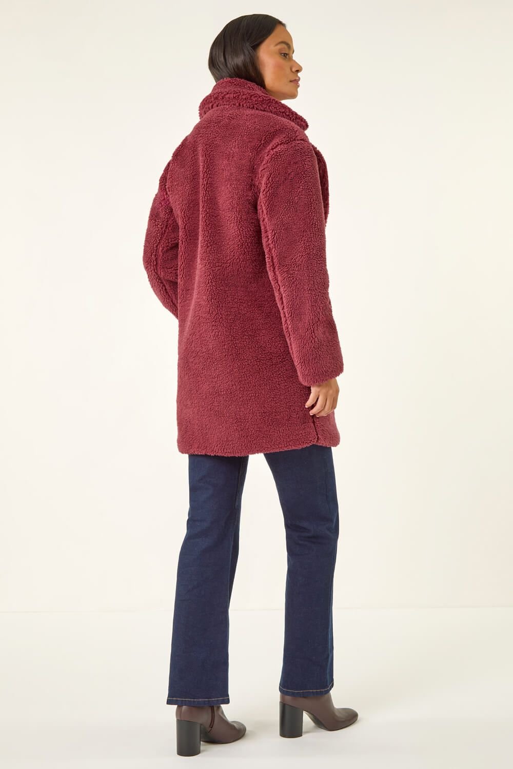 Dusk Dusk Women's Oversized Boucle Coat in Burgundy - 4