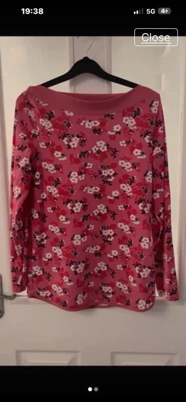 TU TU Ladies long sleeve pink flower top  size 12