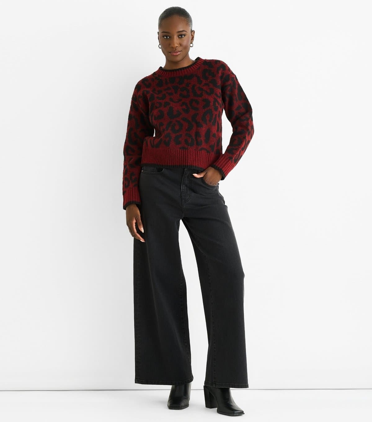 Gini London Women's Burgundy Animal Pattern Jumper Gini London New Look