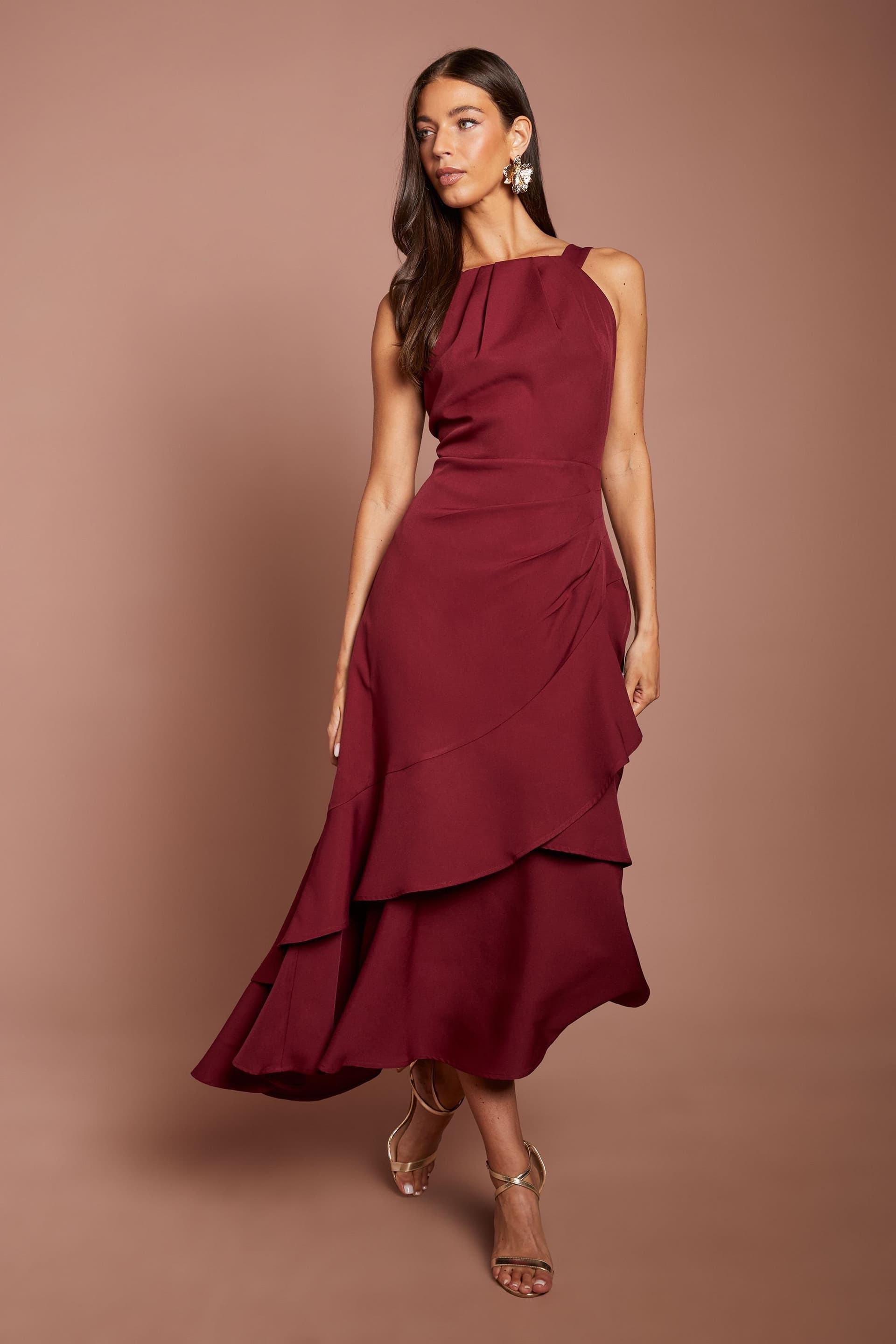 Coast Coast Women's Sleeveless Tiered Detail Crepe Midi Dress in Burgundy