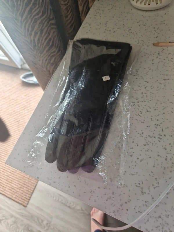 Temu Black leather look gloves