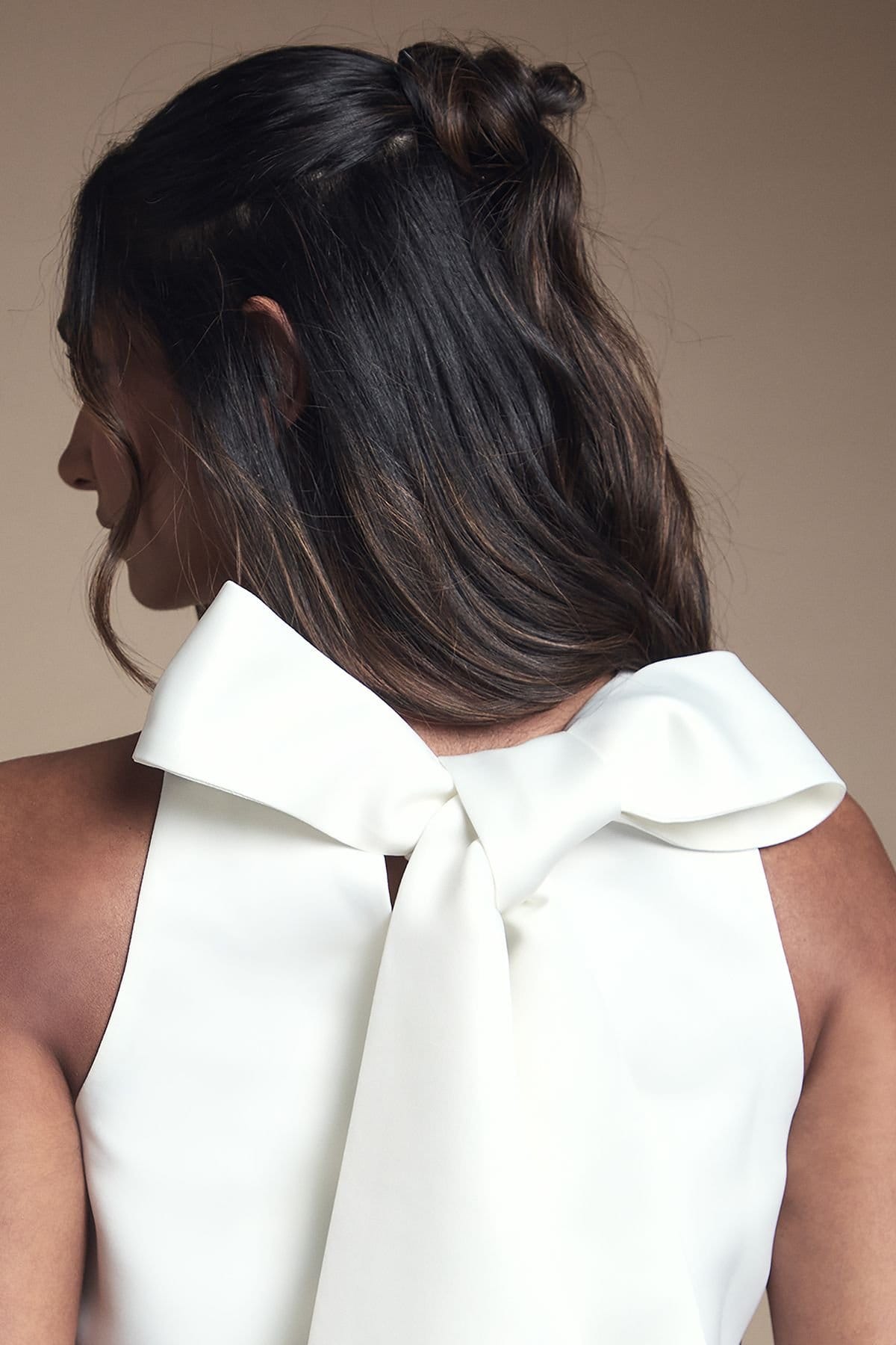 Coast Coast Women's Bow Structured Satin Bridal Mini Dress in Ivory - 4