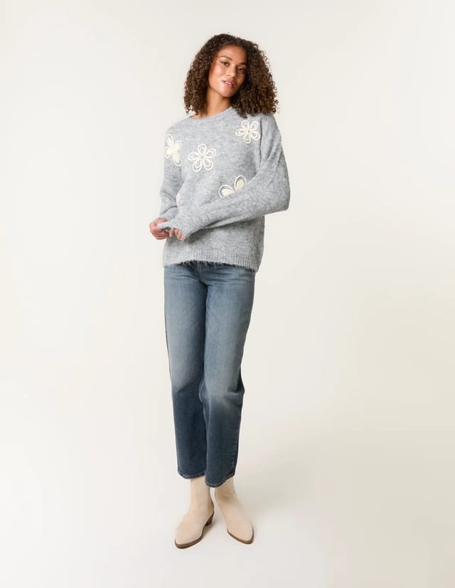 Blue Vanilla Jumper With Embroidered Flowers - 3