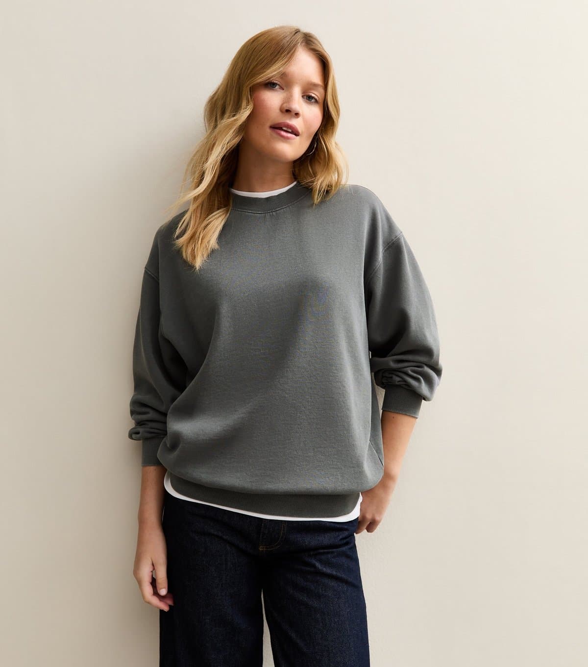 New Look Women's Dark Grey Washed Sweatshirt New Look