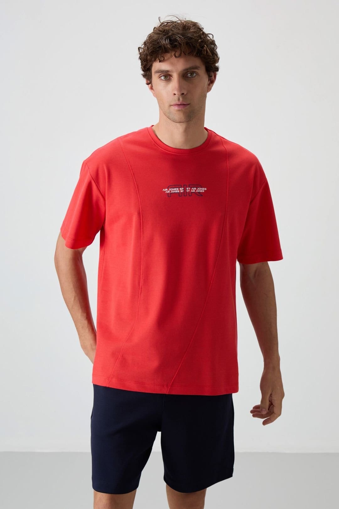 Tommy Life Tommy Life Men's Oversized Printed Cotton-Blend T-Shirt in Red - 4
