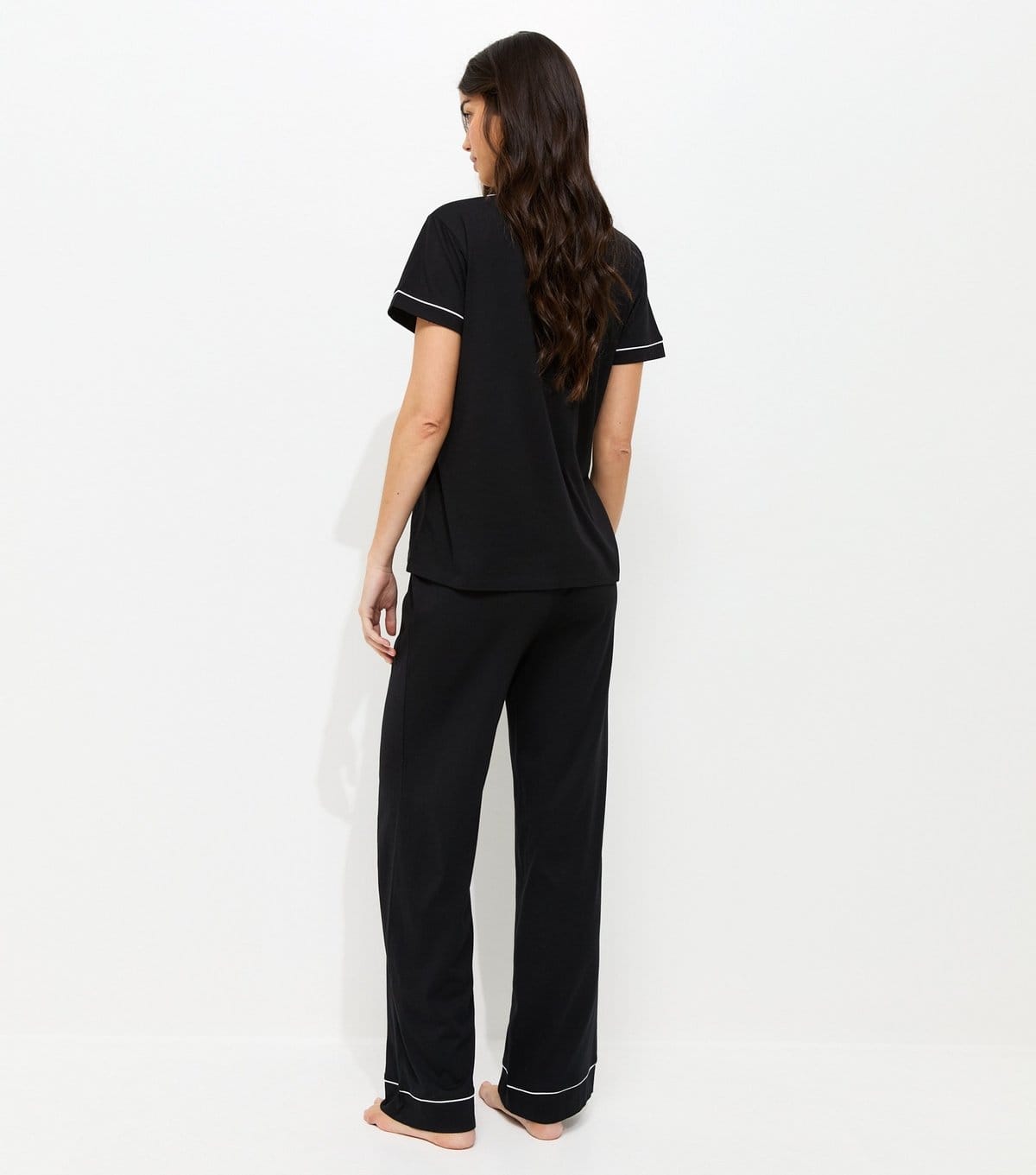 New Look Women's Black Contrast Piping Revere Shirt and Trousers Pyjama Set New Look - 4