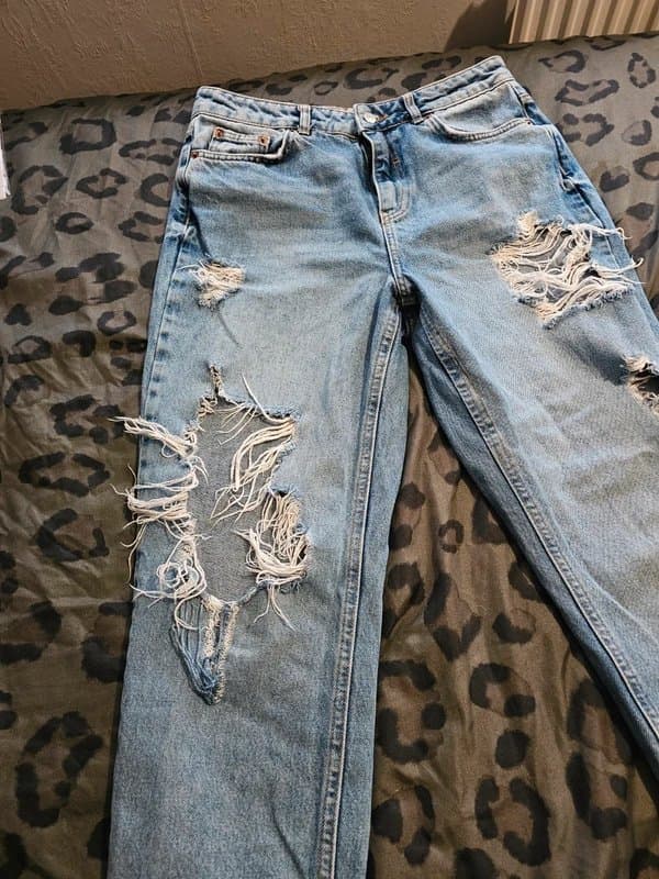 New Look Ripped tori jeans