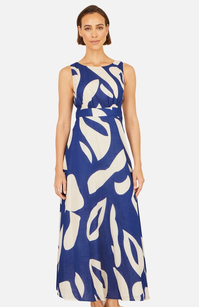 Yumi Yumi Women's Cotton Abstract Print Maxi Dress With Tie Back in Mid Navy - 2