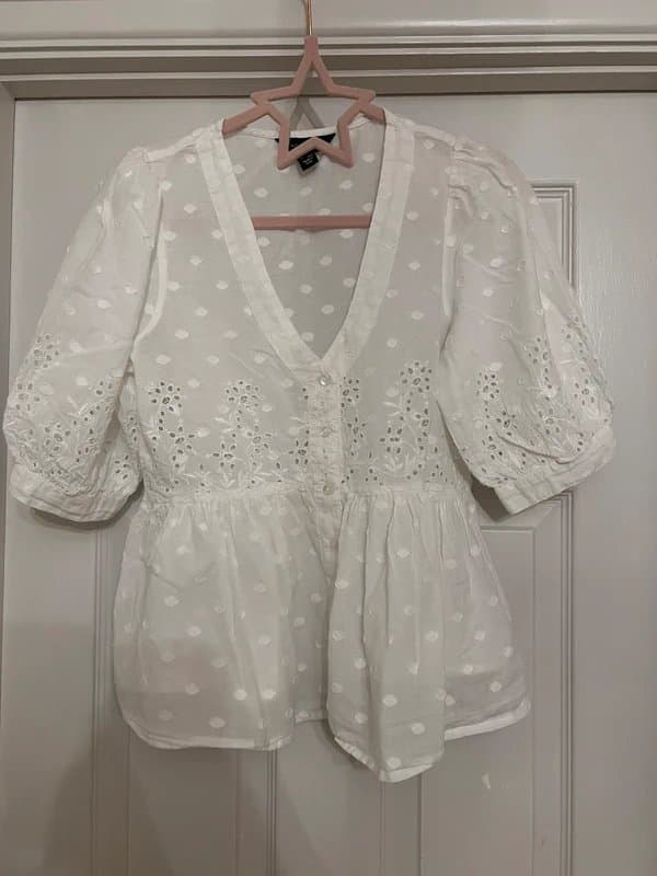 New Look New look broderie embroidered blouse size 8
