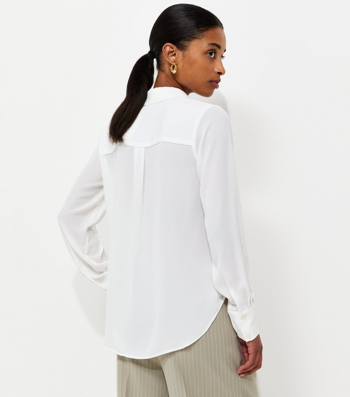 New Look Women's White Concealed Button Shirt New Look - 4
