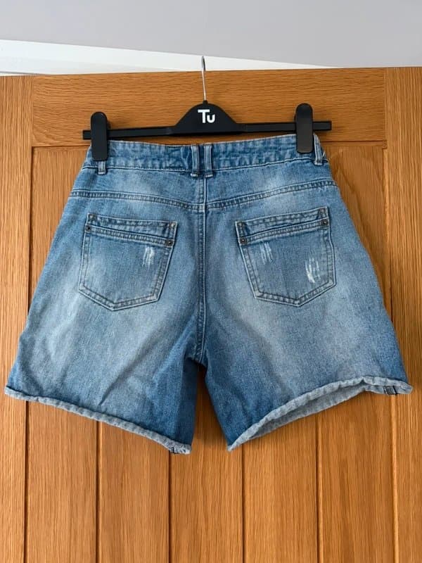 New Look New Look 'Yes2No' Mid-Wash Denim Boyfriend Shorts
