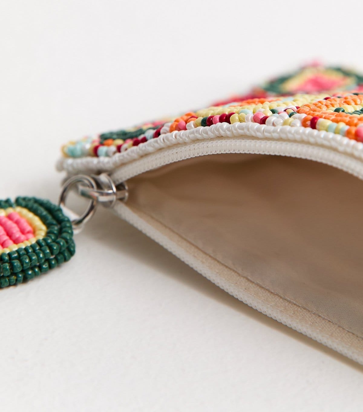 New Look Green Beaded Geometric Zip Purse New Look - 4