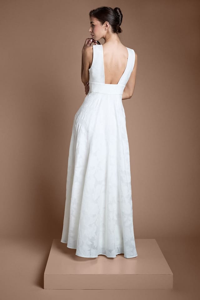 Coast Coast Women's Keyhole Floral Lace Full Skirted Wedding Dress in Ivory - 3