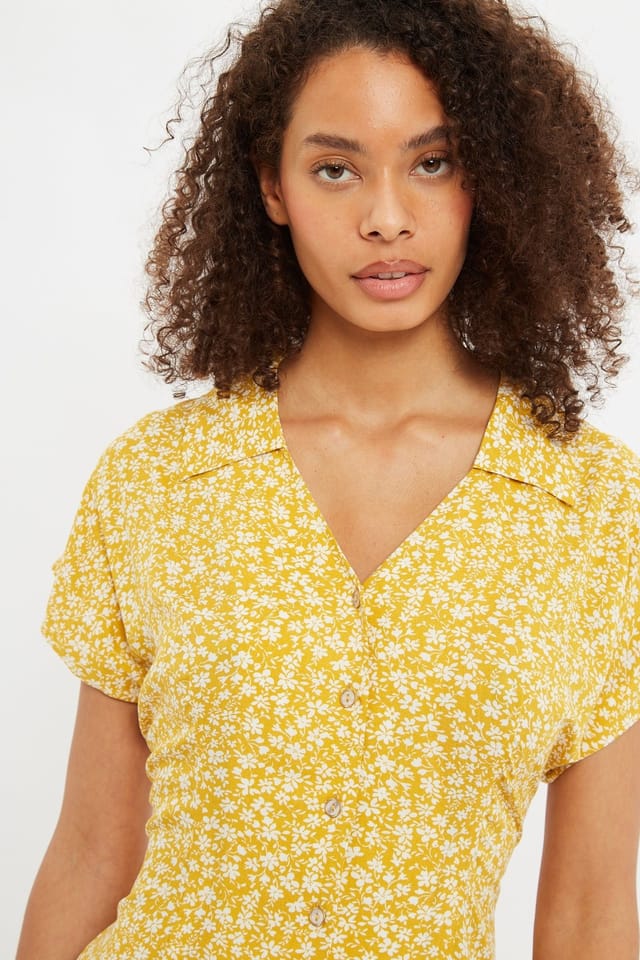 Louche Louche Women's Prudence Micro Blossom Print Short Sleeve Laced Back Mini Dress In in Yellow - 3