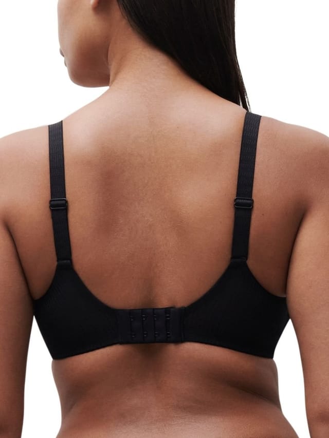 Chantelle Chantelle Women's Legend Very Covering Full Cup Bra in Black - 2