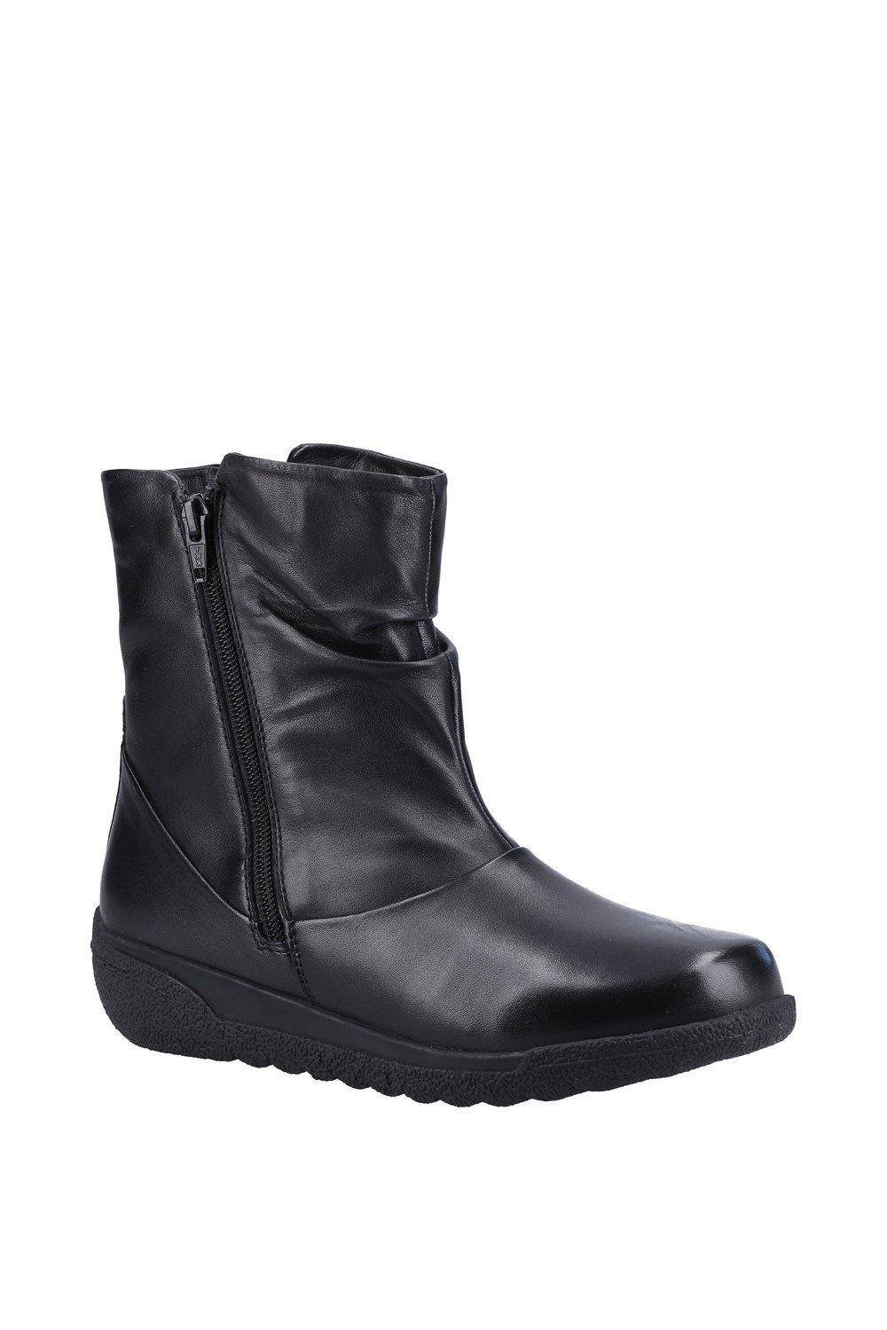 Fleet & Foster Fleet & Foster Women's Brecknock Boots in Black - 2