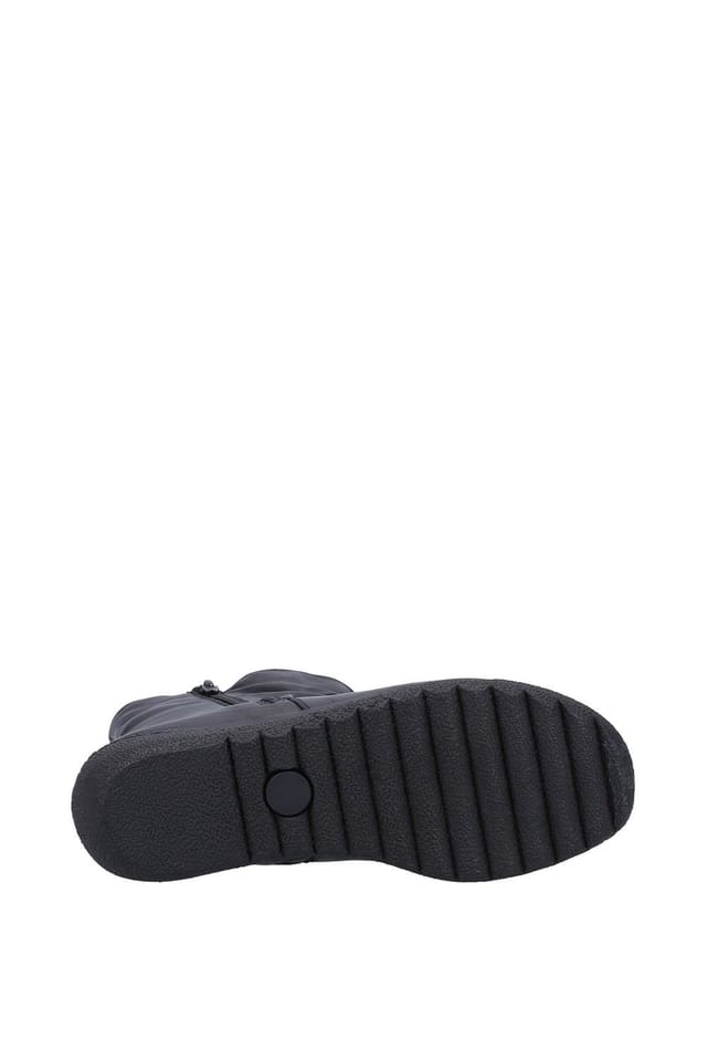Fleet & Foster Fleet & Foster Women's Brecknock Boots in Black - 3
