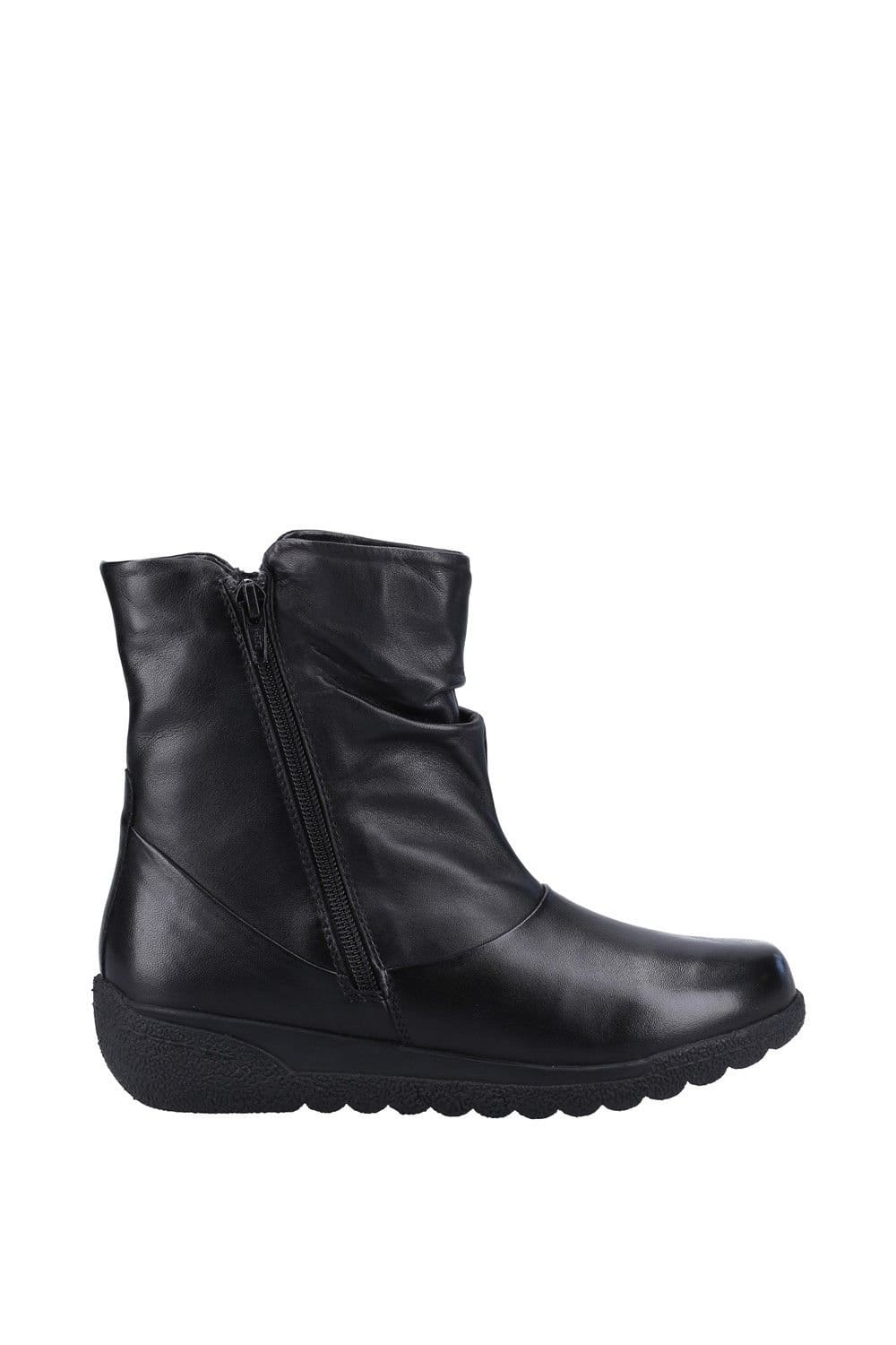 Fleet & Foster Fleet & Foster Women's Brecknock Boots in Black - 4
