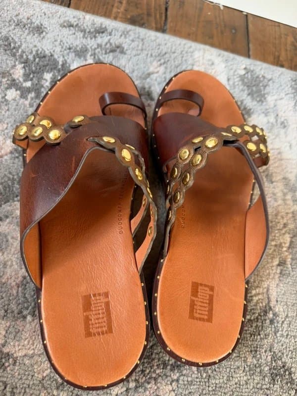 FitFlop Fitflop deep brown flat leather sandals with gold stud detailing. Size 4