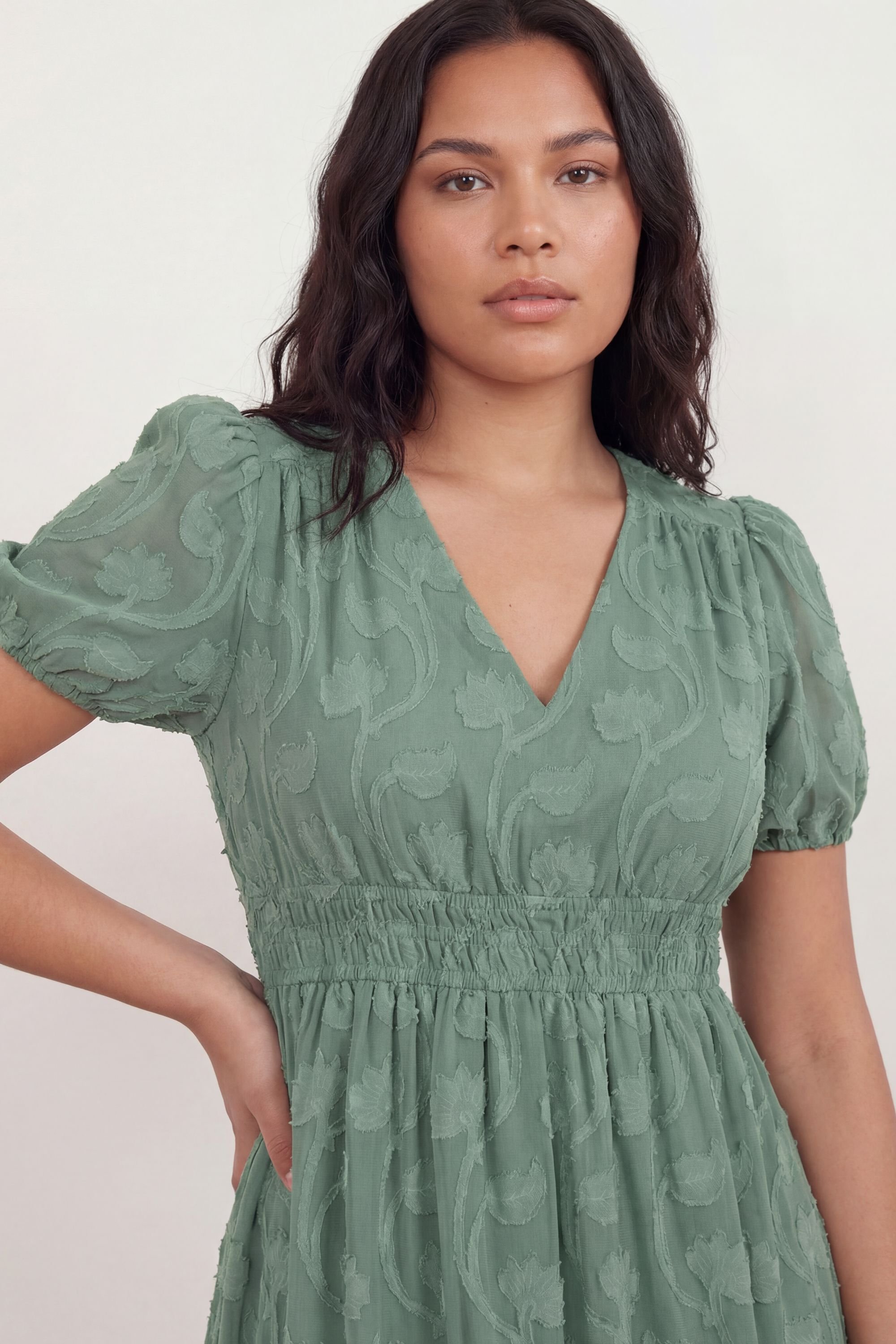 Lovedrobe Lovedrobe Women's Short Sleeve Floral Burnout Midi Dress in Green - 2