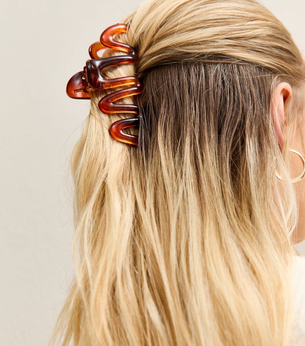 New Look Brown Tortoiseshell Wiggly Bulldog Hair Clip New Look