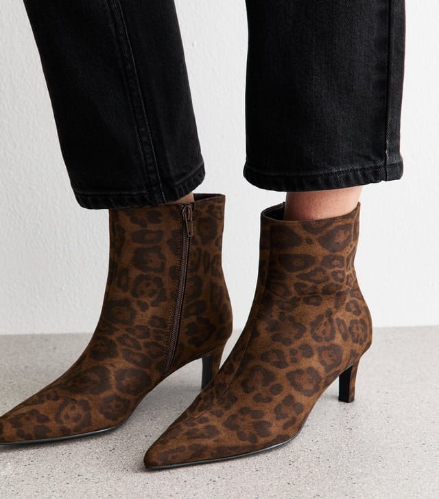 New Look Women's Faux Suede Leopard Print Ankle Boots Vegan New Look - 2